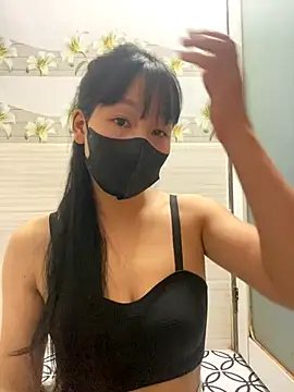 Meowwn online show from September 2025 05:12:02 PM