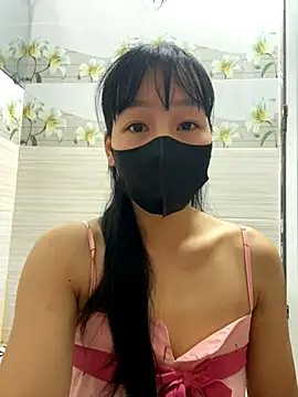 Meowwn online show from September 2025 06:42:02 PM