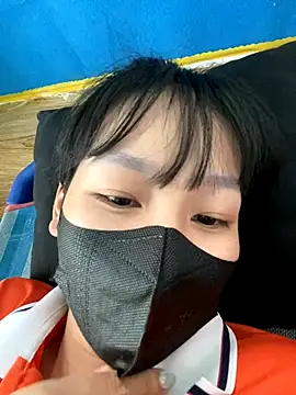 Meowwn online show from October 2025 05:08:01 AM