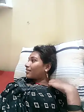 Aapki Chahat0143 online show from September 2025 03:49:01 PM