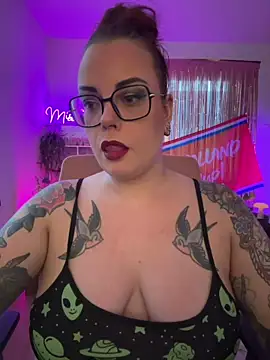 Snapshot of Miss_Lucifer6 chatting on June 2026 07:40:01 PM Miss Lucifer6 online show from June 2026 07:40:01 PM