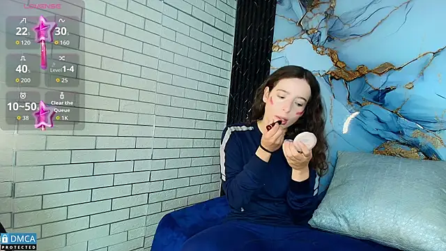 nena cupcake  online show from September 2025 11:22:02 AM