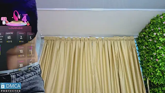 Snapshot of nena_cupcake_ chatting on May 2026 11:06:01 AM nena cupcake online show from May 2026 11:06:01 AM