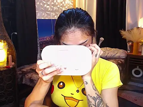 WILDROXIE online show from October 2025 11:27:02 PM