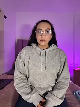 alehia cute online show from May 2026 11:32:01 PM