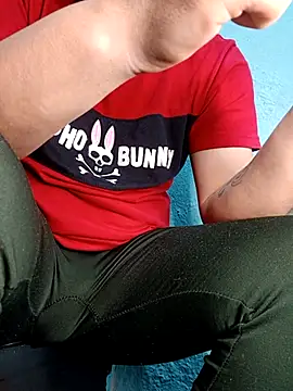 fboycdjuaez online show from March 2026 10:37:01 PM