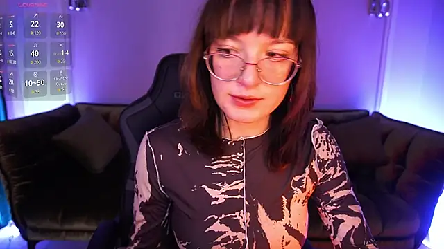 Snapshot of Pixie_Peachh chatting on November 2025 07:40:01 AM Pixie Peachh online show from November 2025 07:40:01 AM