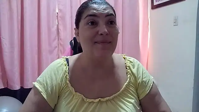 lina maria99 online show from May 2026 11:51:02 AM