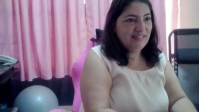 lina maria99 online show from June 2026 12:18:01 PM
