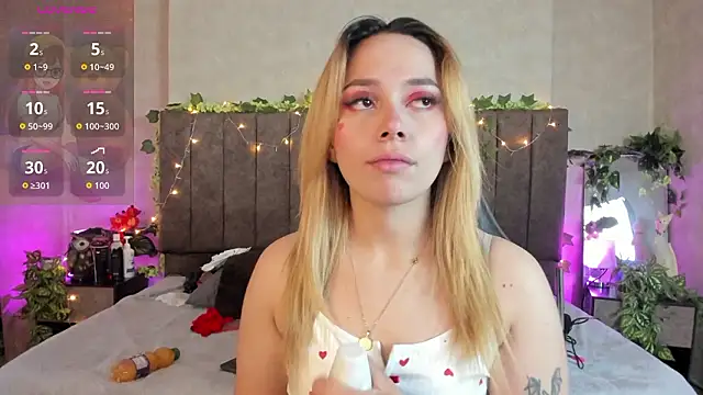 LanaMills  online show from February 2026 05:26:01 AM