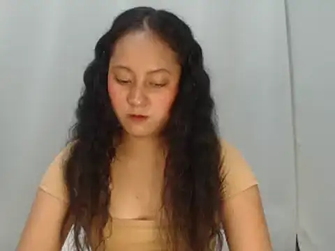 Snapshot of Sweet_baby21 chatting on November 2025 11:19:02 PM Sweet baby21 online show from November 2025 11:19:02 PM