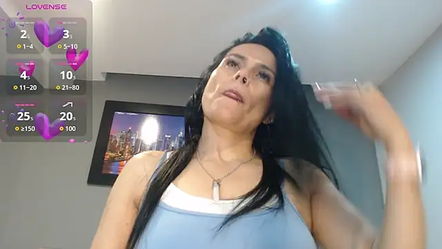 Snapshot of CharlotteCottin chatting on September 2025 11:21:01 AM CharlotteCottin online show from September 2025 11:21:01 AM