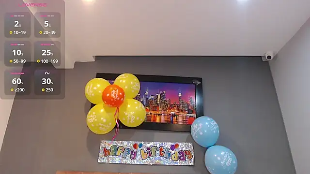 Snapshot of CharlotteCottin chatting on November 2025 11:09:02 AM CharlotteCottin online show from November 2025 11:09:02 AM