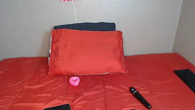 Snapshot of Lunalee chatting on November 2025 02:21:02 AM Lunalee online show from November 2025 02:21:02 AM