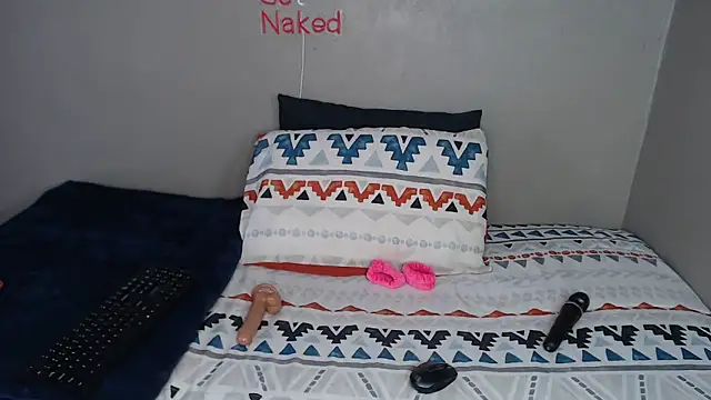 Snapshot of Lunalee chatting on November 2025 09:42:01 AM Lunalee online show from November 2025 09:42:01 AM