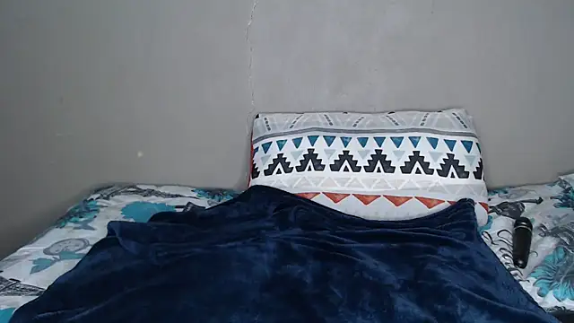 Snapshot of Lunalee chatting on March 2026 07:53:01 PM Lunalee online show from March 2026 07:53:01 PM