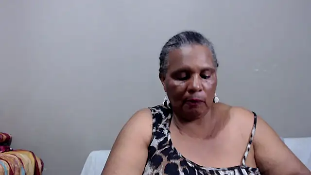 Snapshot of GrandBustyMelon chatting on April 2026 06:58:02 PM GrandBustyMelon online show from April 2026 06:58:02 PM