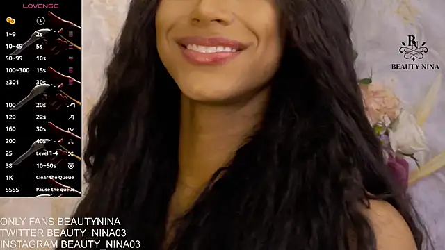Snapshot of beauty_nina chatting on September 2025 01:22:01 PM beauty nina online show from September 2025 01:22:01 PM