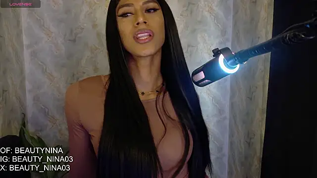 Snapshot of beauty_nina chatting on March 2026 03:36:02 PM beauty nina online show from March 2026 03:36:02 PM