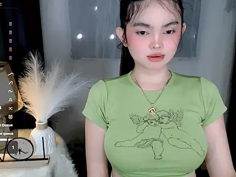 Snapshot of wildest_fantasy chatting on December 2025 04:51:01 AM wildest fantasy online show from December 2025 04:51:01 AM