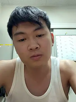 Snapshot of hiromu53 chatting on October 2025 11:20:02 AM hiromu53 online show from October 2025 11:20:02 AM