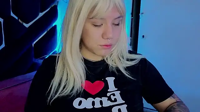 Melissa Adamsx online show from March 2026 07:13:02 PM