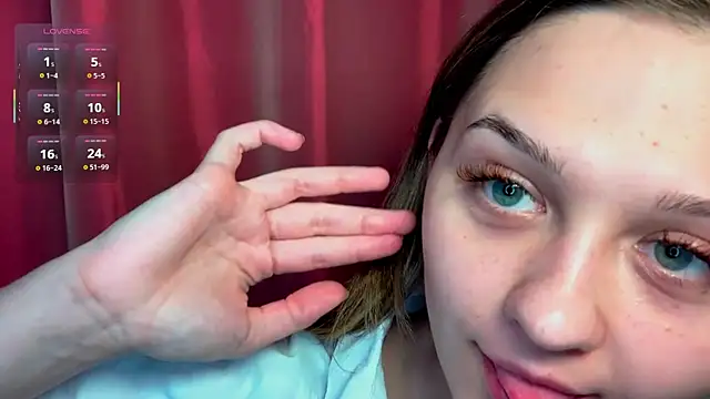 Smoke mama online show from October 2025 01:45:02 PM