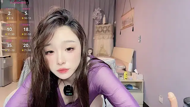 Y2Luvk online show from September 2025 11:58:01 AM