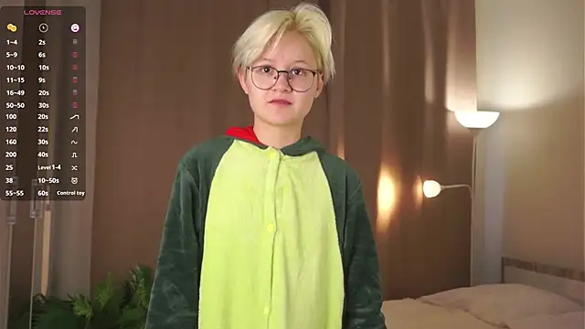 MargertDoyen online show from October 2025 06:14:01 AM