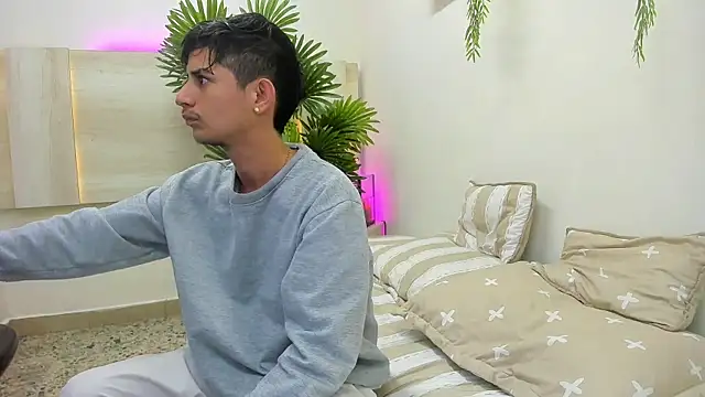 Wicked Twink online show from October 2025 11:06:02 AM