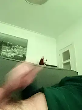 Snapshot of DannySastre91 chatting on November 2025 10:20:02 PM DannySastre91 online show from November 2025 10:20:02 PM