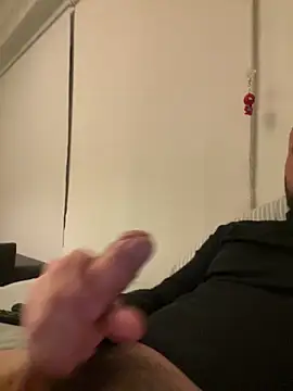 Snapshot of DannySastre91 chatting on March 2026 10:45:01 PM DannySastre91 online show from March 2026 10:45:01 PM