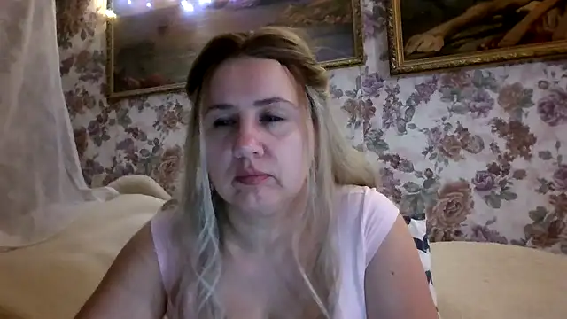LustyyX online show from April 2026 05:26:01 PM