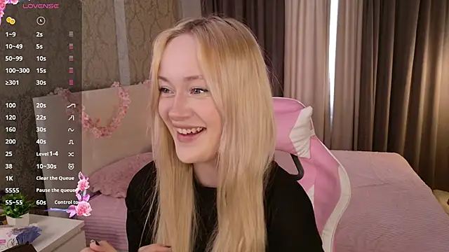 HeyMonkey  online show from December 2025 12:33:02 PM