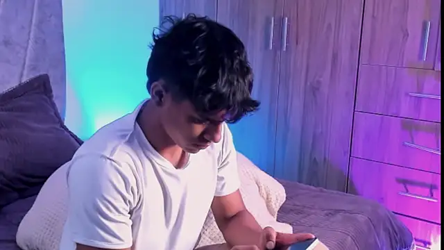 Snapshot of ZYZZ1312 chatting on October 2025 06:09:02 PM ZYZZ1312 online show from October 2025 06:09:02 PM