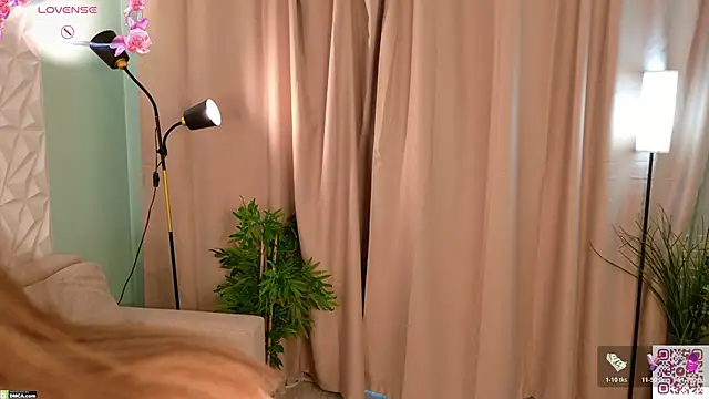 lisabaus online show from February 2026 06:22:02 AM