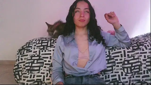 aliceclair  online show from October 2025 08:04:02 PM