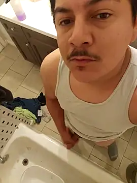 Snapshot of Biglou97 chatting on February 2026 12:57:01 PM Biglou97 online show from February 2026 12:57:01 PM