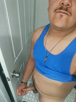 Snapshot of Biglou97 chatting on February 2026 10:17:01 PM Biglou97 online show from February 2026 10:17:01 PM