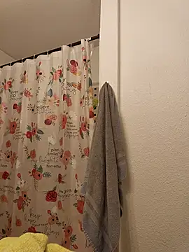 Snapshot of Biglou97 chatting on February 2026 09:12:02 PM Biglou97 online show from February 2026 09:12:02 PM