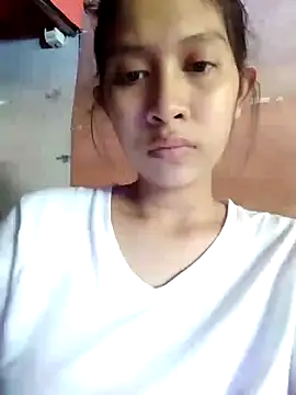 Snapshot of Sweet-Beerry chatting on February 2026 04:33:02 AM Sweet-Beerry online show from February 2026 04:33:02 AM