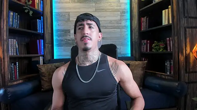 Donovan Desmond online show from October 2025 08:40:02 PM