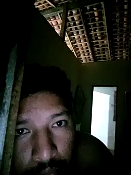 hendy692 online show from April 2026 04:18:01 AM