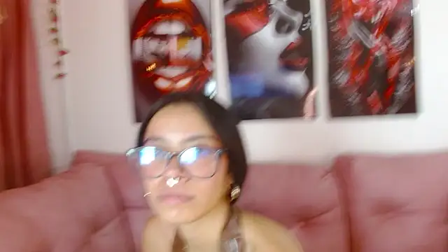 Miahotcs1 online show from April 2026 03:12:01 PM