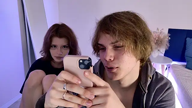 Bonnie And C1yde online show from December 2025 05:19:02 PM