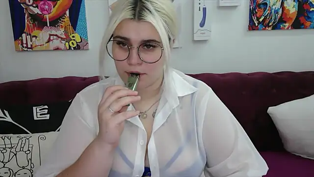 Amber Monro online show from September 2025 03:09:02 AM