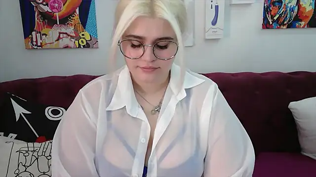 Amber Monro online show from September 2025 01:53:01 AM