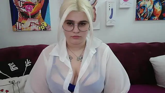 Amber Monro online show from September 2025 02:15:02 AM