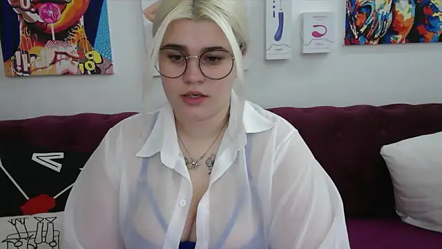 Amber Monro online show from October 2025 01:35:01 AM