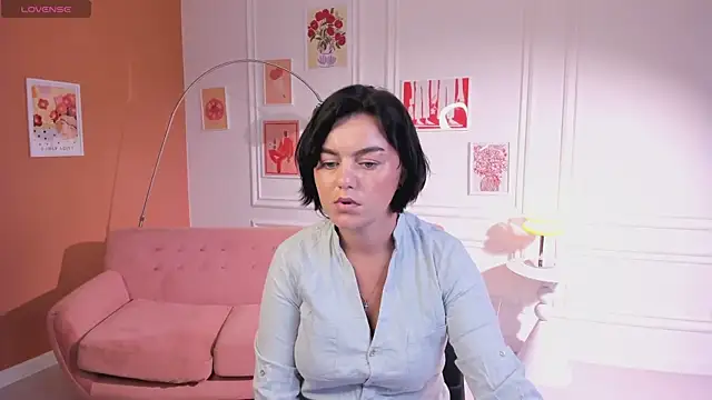 moodberry online show from September 2025 06:27:02 AM